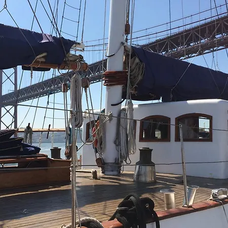 Yacht Sean Paquito Iv Πλωτό κατάλυμα