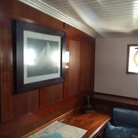 Yacht Sean Paquito Iv Πλωτό κατάλυμα